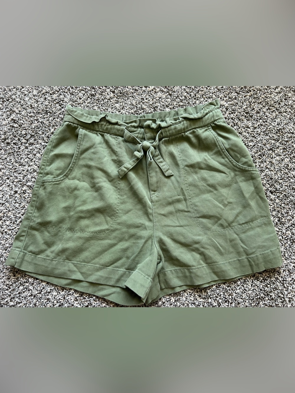 Old Navy Paperbag Tie Waist Bare Ground Green Shorts Cotton Lyocell